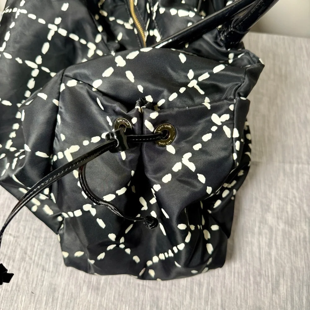 Kate Spade “Sew Be It” Stevie Bag | Black White Crosshatch | Red Lning | AS-IS
